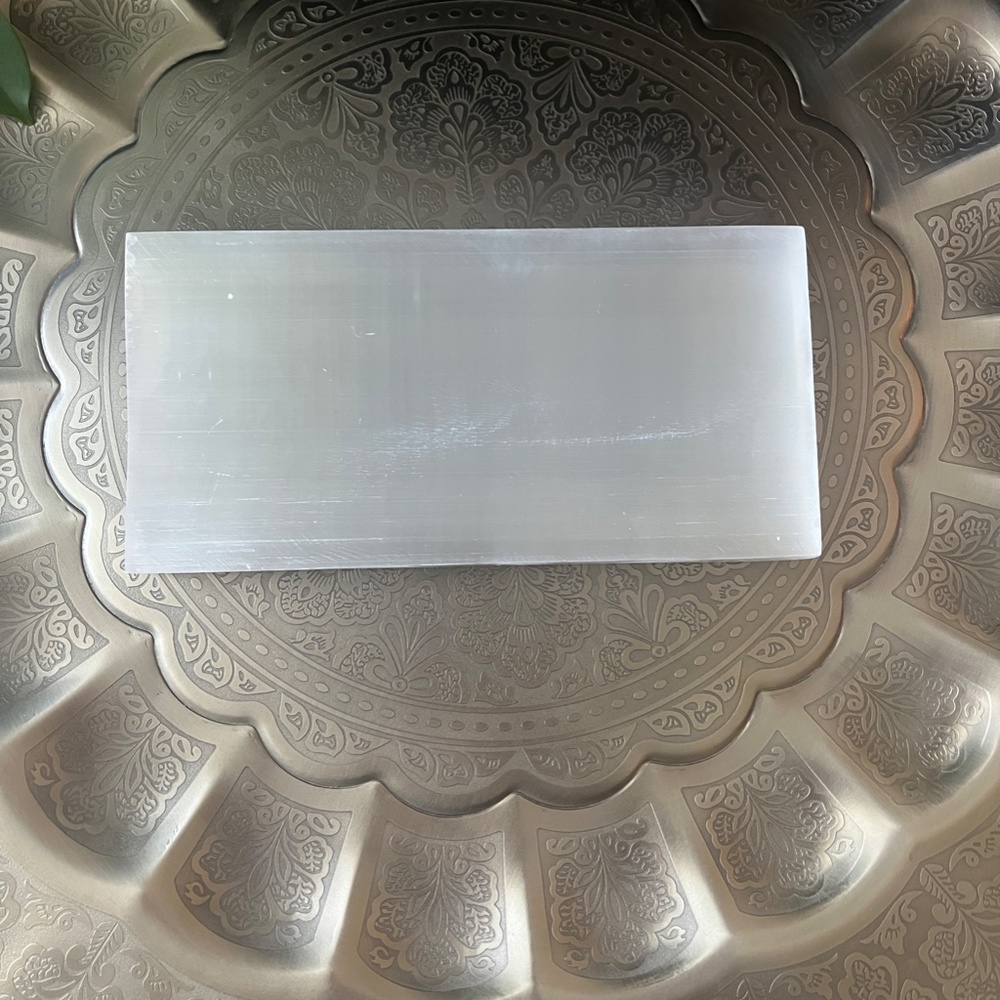Selenite Charging Plate 8 x 4 - Picture 7 of 10